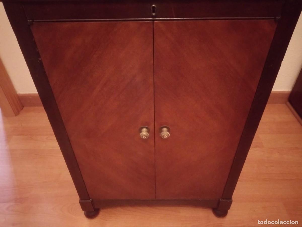 Gram&oacute;fonos y gramolas: Gram&oacute;fono con mueble - La Voz de su amo - Foto 6