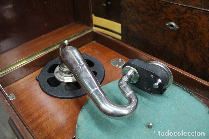 Gram&oacute;fonos y gramolas: gramofono mervellophone funcionando - Foto 9