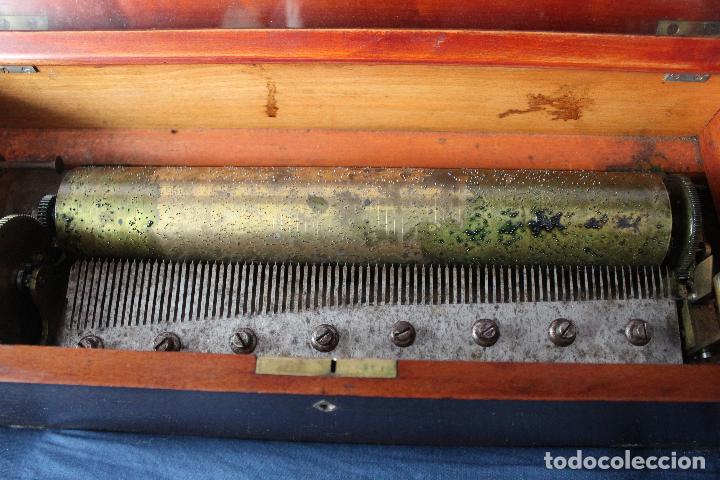 Gram&oacute;fonos y gramolas: caja de musica funcionando - Foto 14