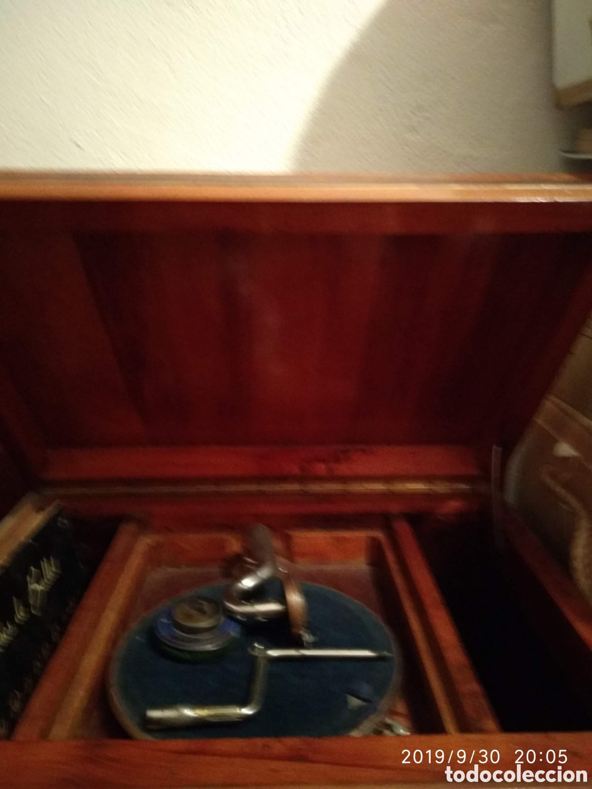 Gram&oacute;fonos y gramolas: MUEBLE GRAM&Oacute;FONO EN FUNCIONAMIENTO - Foto 7