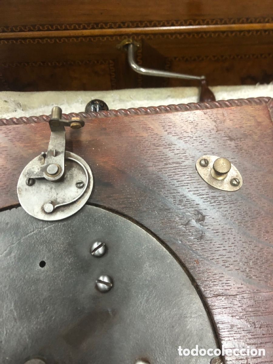 Gram&oacute;fonos y gramolas: Gram&oacute;fono de la compa&ntilde;&iacute;a francesa del gramophone - Foto 22