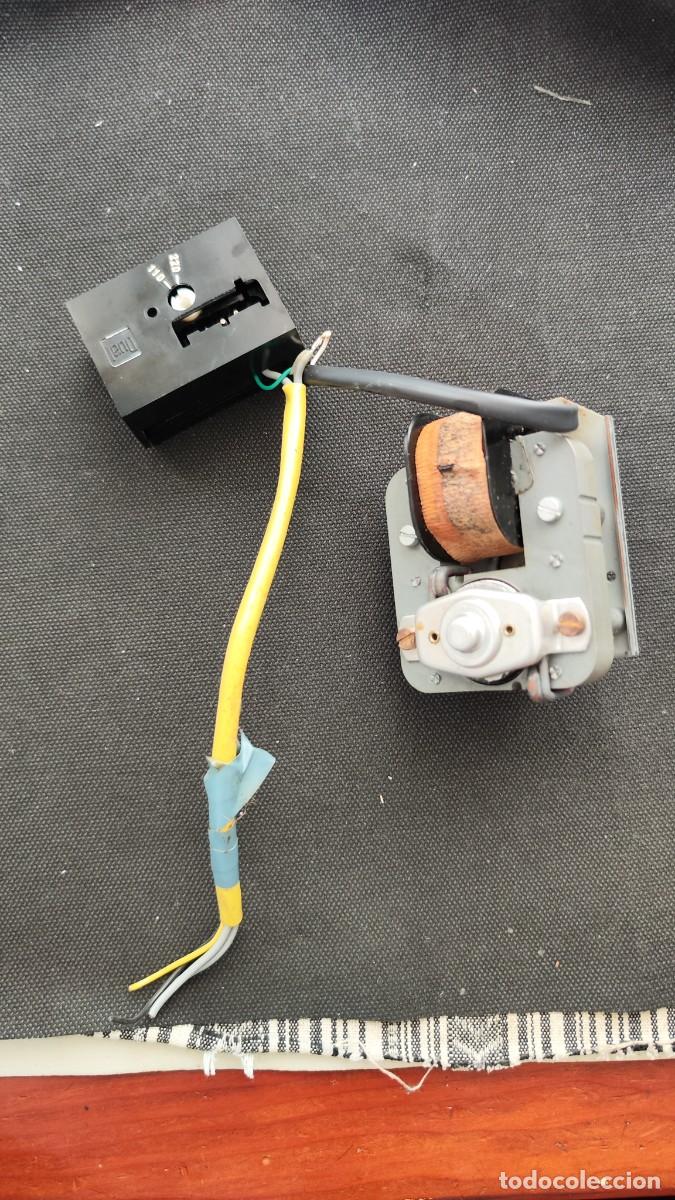 Gram&oacute;fonos y gramolas: Motor tocadiscos Dual 1211 - Foto 1