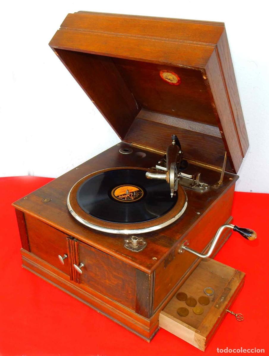 Gram&oacute;fonos y gramolas: Gramola POLYPHOM MUSIK - de monedas - funciona - Foto 1
