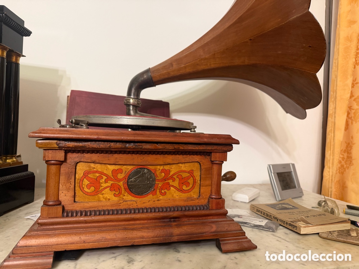 Gram&oacute;fonos y gramolas: gramofono la voz de su amo - Foto 1