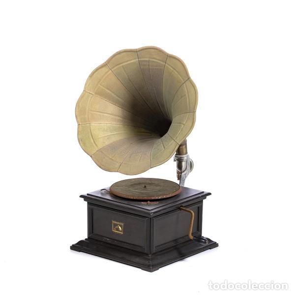 Gramophones: Gram&oacute;fono de la voz de su amo