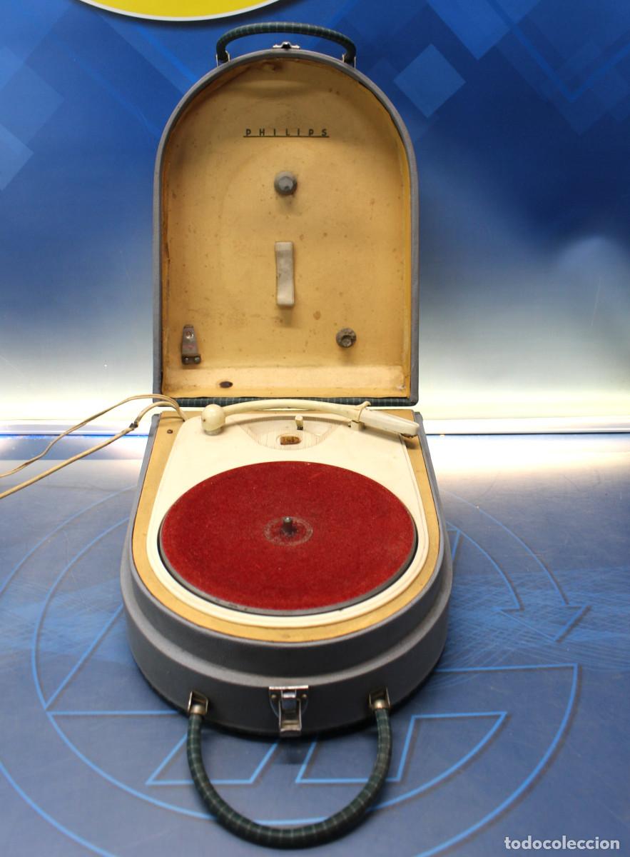 Gram&oacute;fonos y gramolas: Tocadiscos port&aacute;til, Electrophone Philips AG-2141. A&ntilde;os 50.