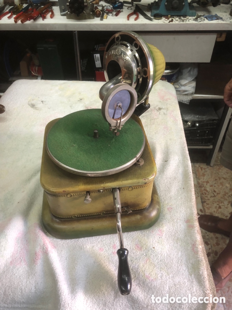 Gram&oacute;fonos y gramolas: Gramola nirona funcionando - Foto 2