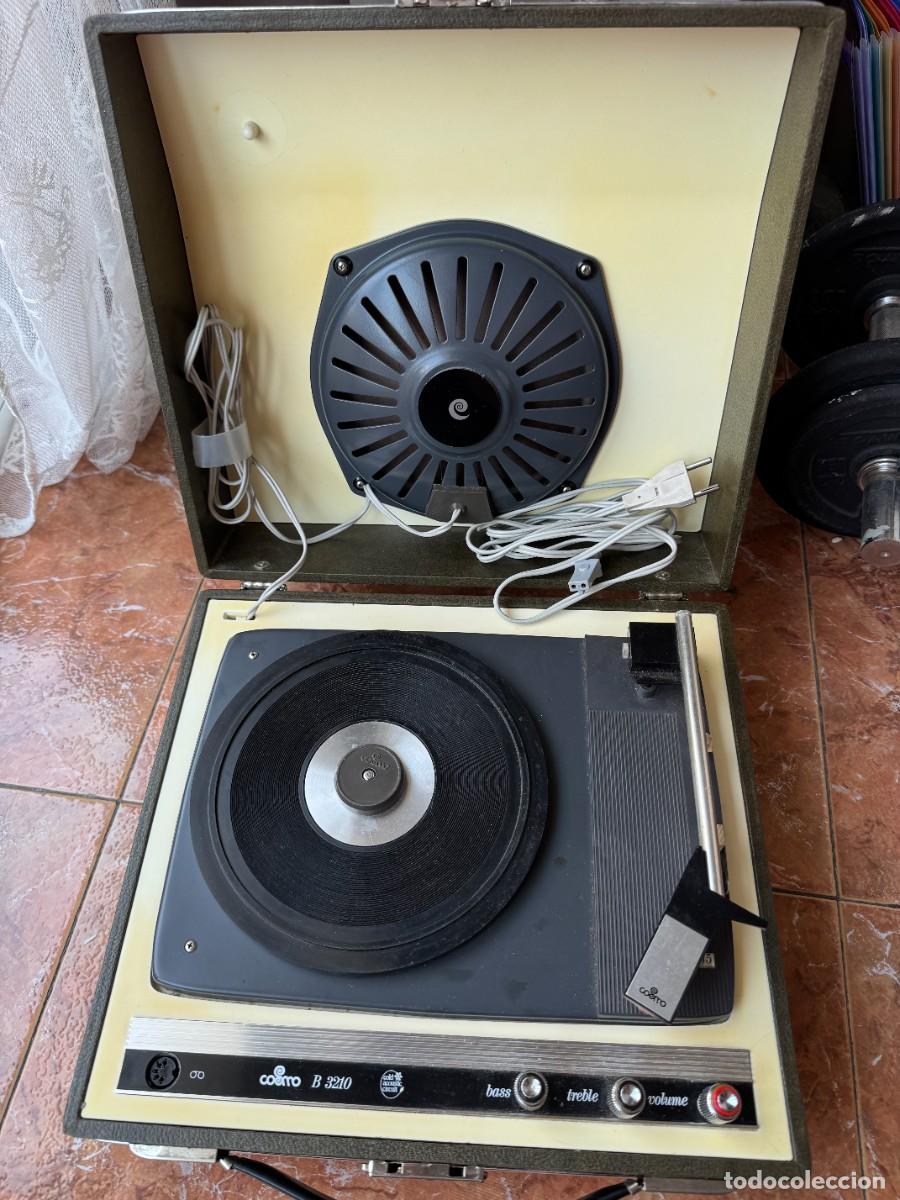 Gram&oacute;fonos y gramolas: Tocadiscos Port&aacute;til Vintage Cosmo B 3210 Espa&ntilde;a A&ntilde;os 70 Para Reparar o Piezas