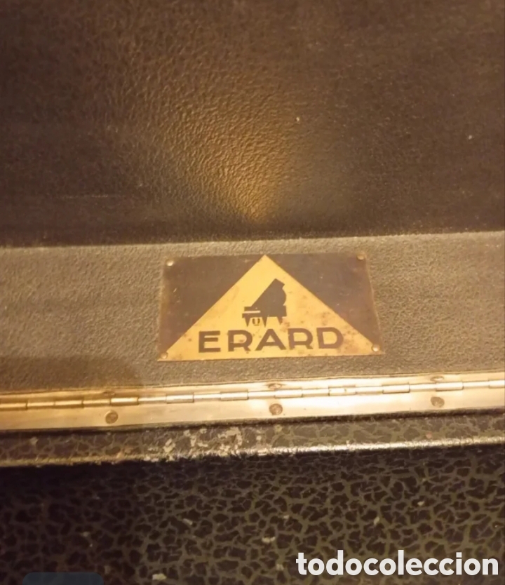 Gram&oacute;fonos y gramolas: Gram&oacute;fono Erard A&ntilde;os 30 - Funciona - Foto 2