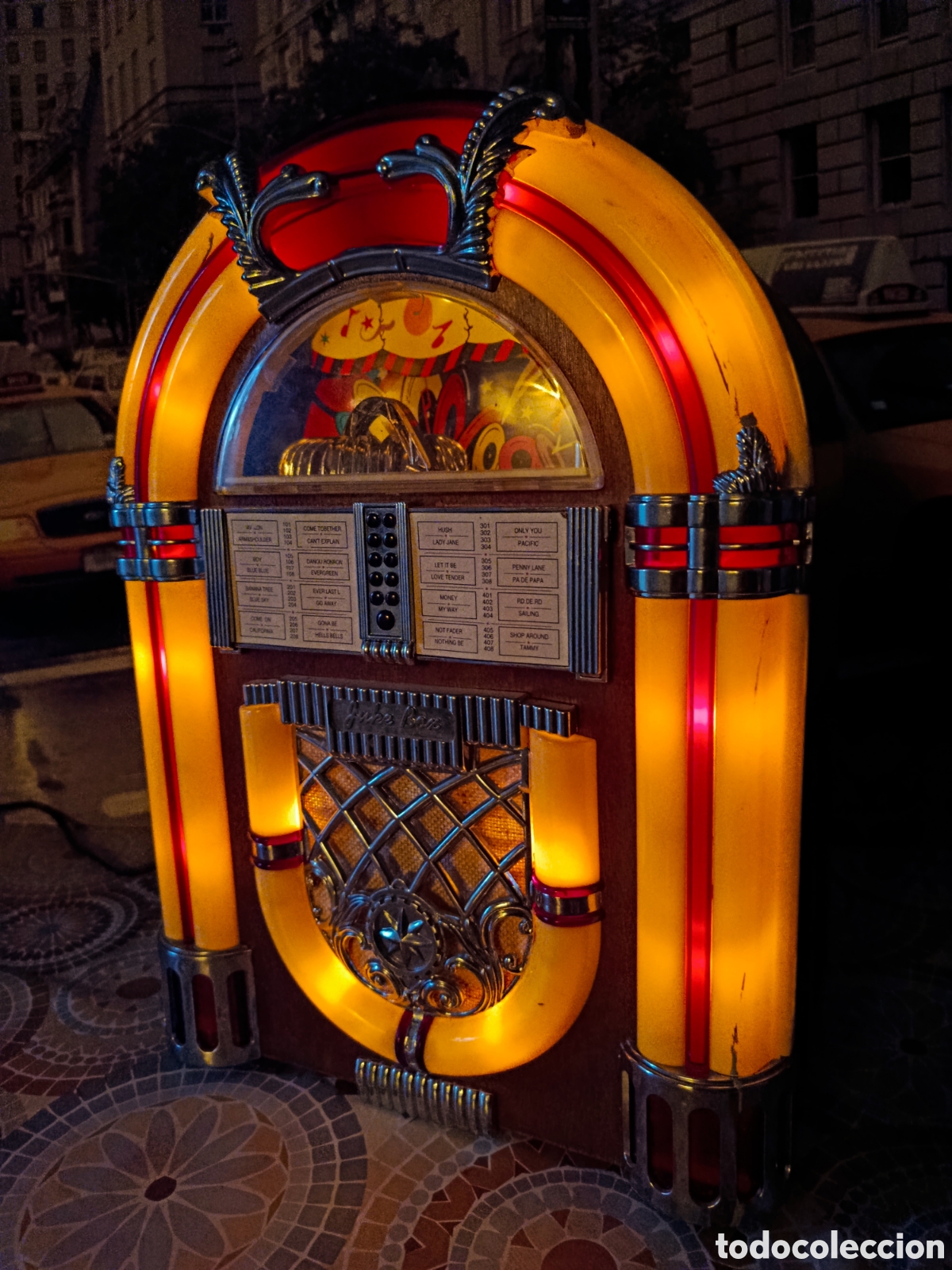 Gramophones: Rockola Jukebox Radio Cassette gramola Vintage con luz ambiental