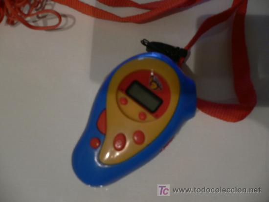 Radios antiguas: RADIO CON RELOJ Y LUZ-LINTERNA LA CAIXA CLUB SUPER 3 - Foto 1