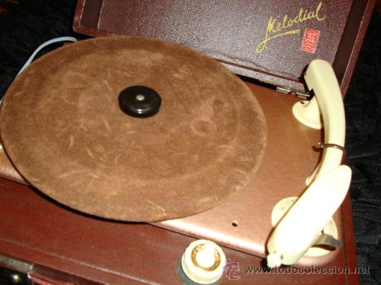 Radios antiguas: ANTIGUO TOCADISCOS DE VALVULAS - Foto 4