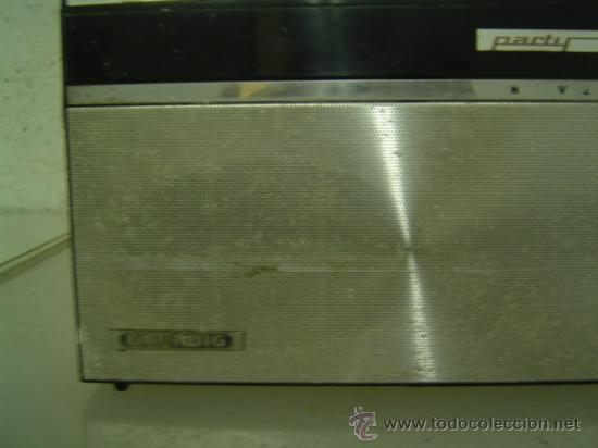 Radios antiguas: RADIO GRUNDIG PACTU BOY - Foto 2