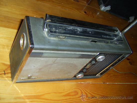 Radios antiguas: RADIO GRUNDIG 205 SATELITT Transistor 5000 - Foto 3