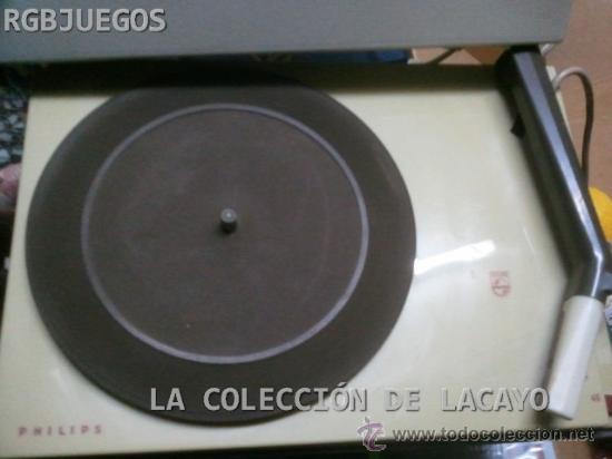 Radios antiguas: TOCADISCOS PHILIPS PORTATIL FUNCIONANDO - Foto 1