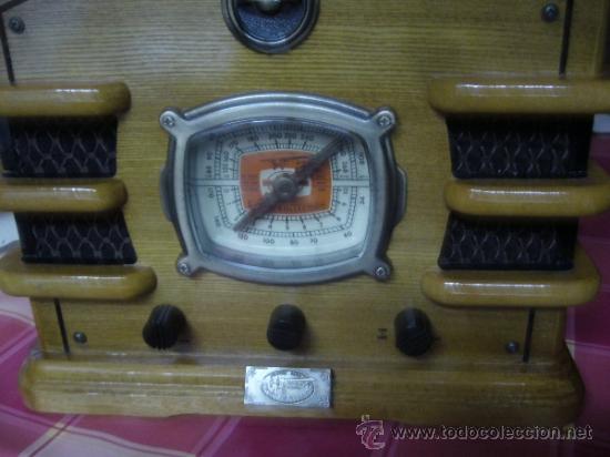 Radios antiguas: RADIO DE MADERA CON CASETTE - Foto 3