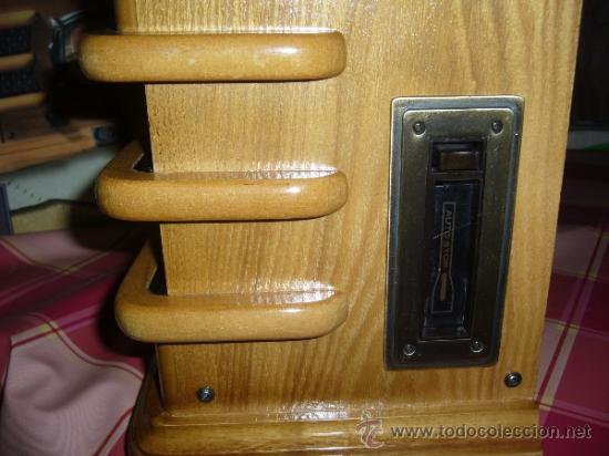 Radios antiguas: RADIO DE MADERA CON CASETTE - Foto 2