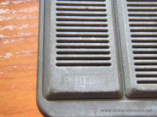 Radios antiguas: Antigua radio transistor PHILIPS 088 funcionando - Foto 6