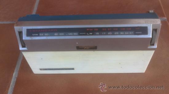 Radios antiguas: ANTIGUO TRANSISTOR STANDARD.3BANDAS-9TRANSISTOR - Foto 1
