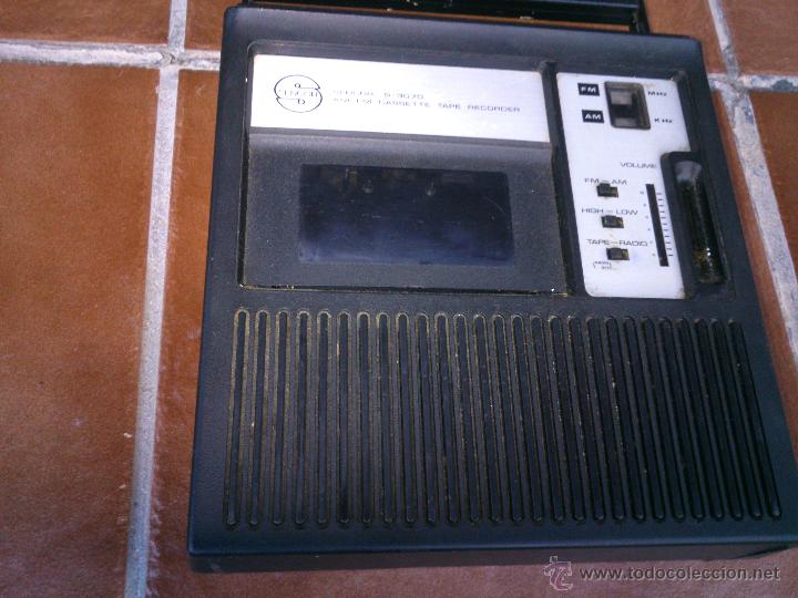 Radios antiguas: RADIO CASSETTE SENCOR S-3070 - Foto 1