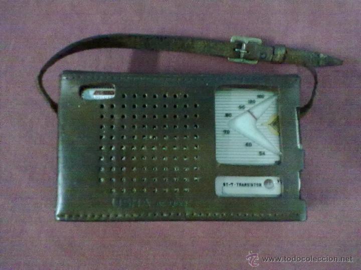 Radios antiguas: RADIO TRANSISTOR USHA DE LUXE ST-7 FUNCIONANDO FUNDA DE CUERO - Foto 1