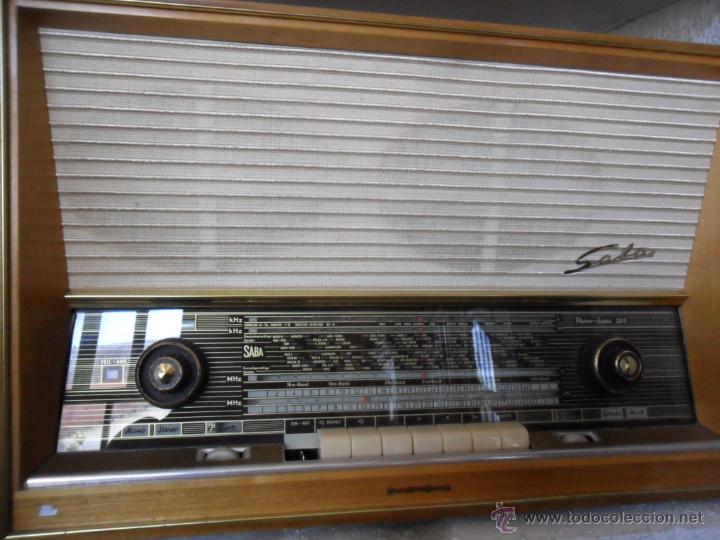 Radios antiguas: RADIO - TOCADISCOS A&Ntilde;OS 50 - 60 DE LA CASA SABA - Foto 3