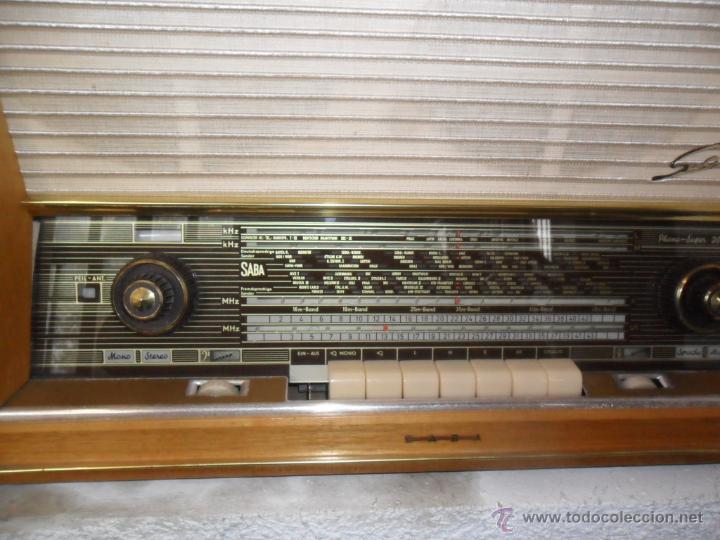 Radios antiguas: RADIO - TOCADISCOS A&Ntilde;OS 50 - 60 DE LA CASA SABA - Foto 4