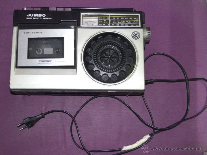 Radios Anciennes: Antiguo Radio Cassette Jumbo. Para reparar / piezas / decorar.