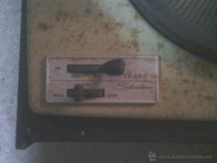 Radios antiguas: antiguo tocadiscos - Foto 3