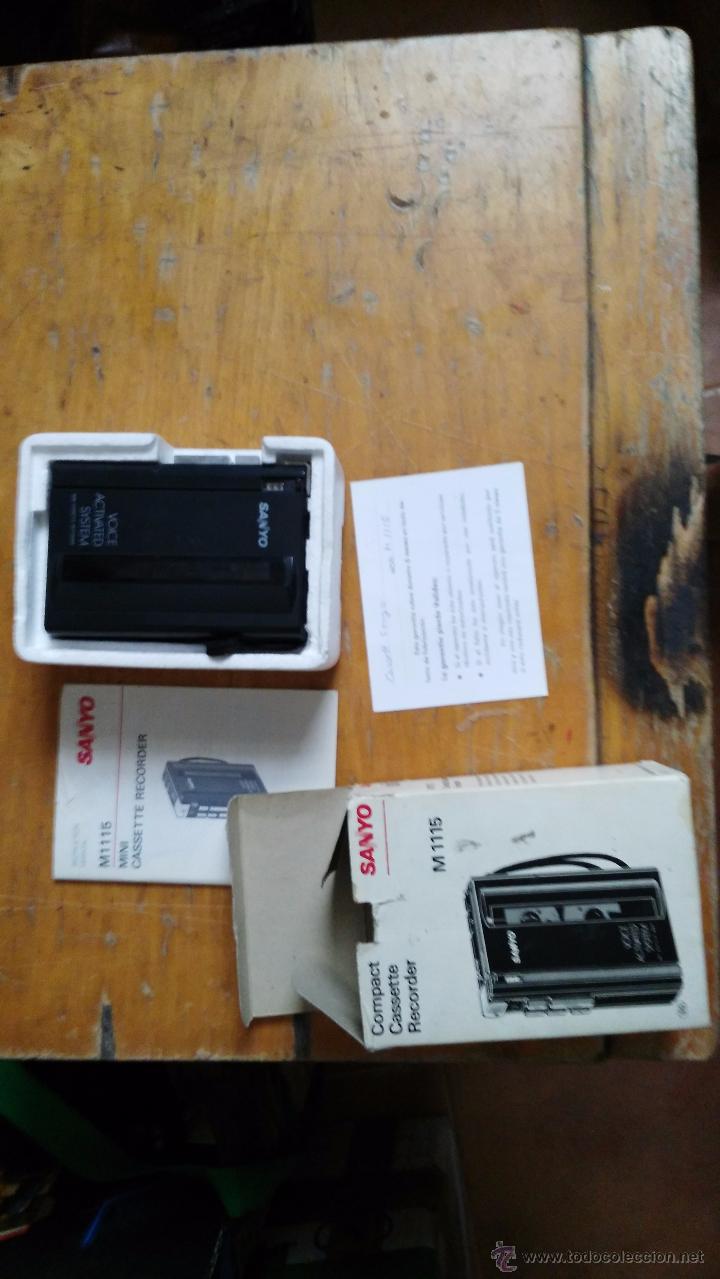Radios antiguas: wreproductor de casetes  sanyo - Foto 2
