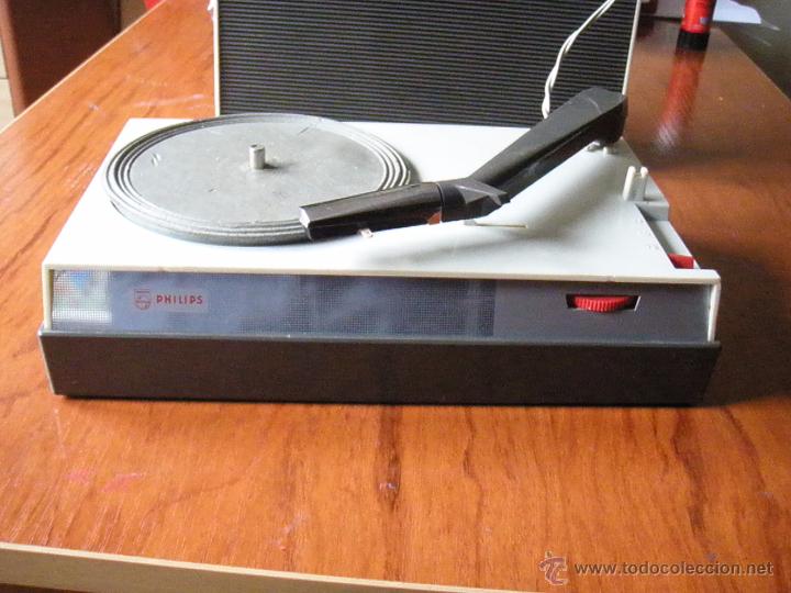 Radios antiguas: TOCADISCOS PHILIPS ALL TRANSISTOR FUNCIONANDO - Foto 3
