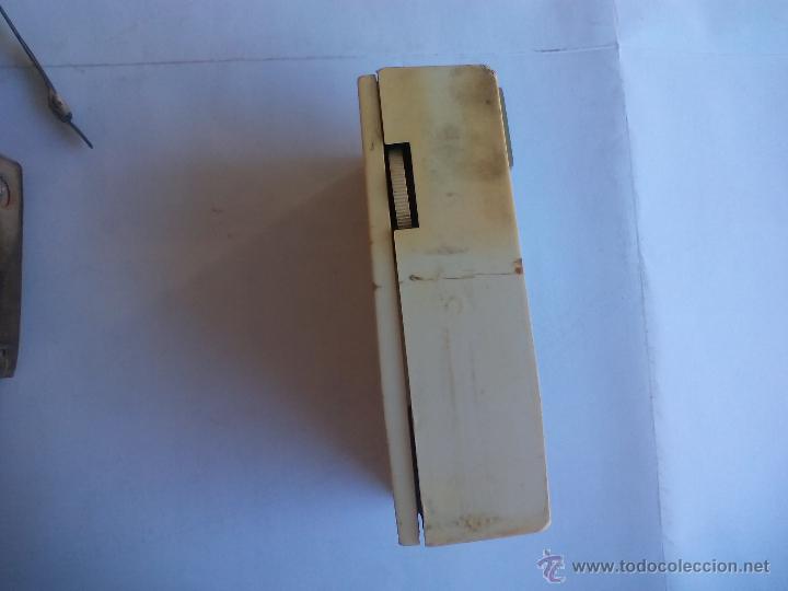 Radios antiguas: RADIO TRANSISTOR VANGUARD MINI SAMOS SOLID STATE. AM 9,5 cm - Foto 4