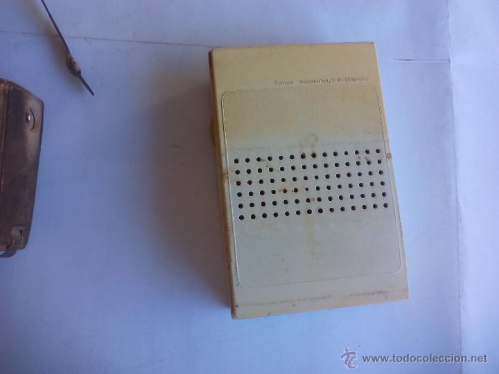 Radios antiguas: RADIO TRANSISTOR VANGUARD MINI SAMOS SOLID STATE. AM 9,5 cm - Foto 5