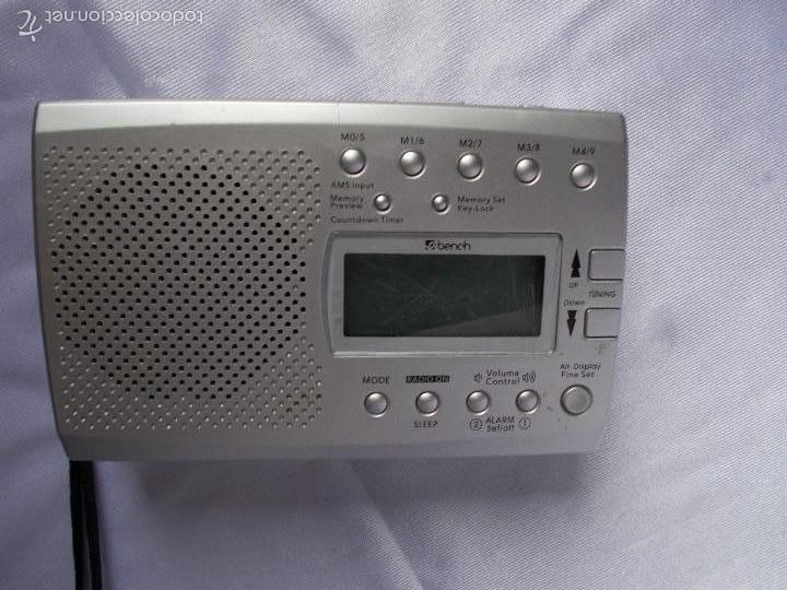 Radios antiguas: Pequeño transistor digital Bench - Foto 1 - 56977934