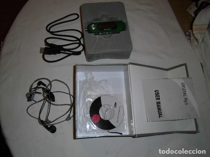 Radios antiguas: mp3 plug & play flash disk de heinenken - Foto 7