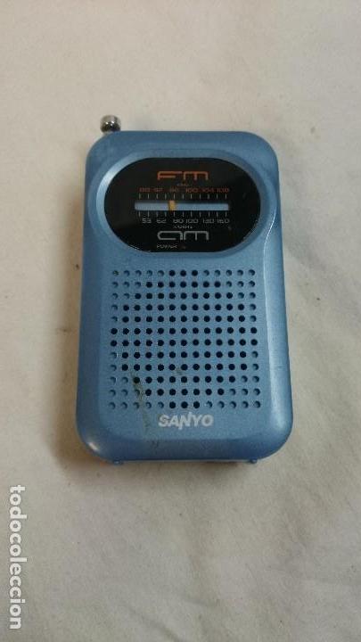 pequeño radio transistor sanyo - Compra venta en todocoleccion