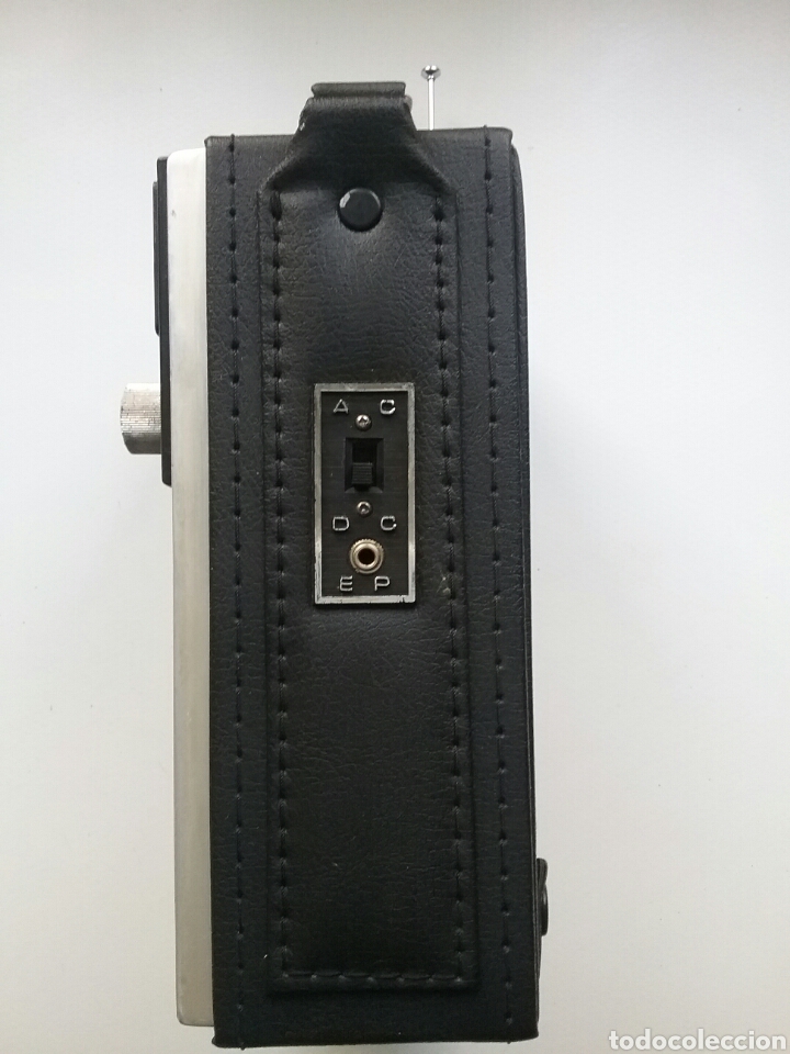Radios antiguas: Radio Sears, gran estado, de los 70. - Foto 2