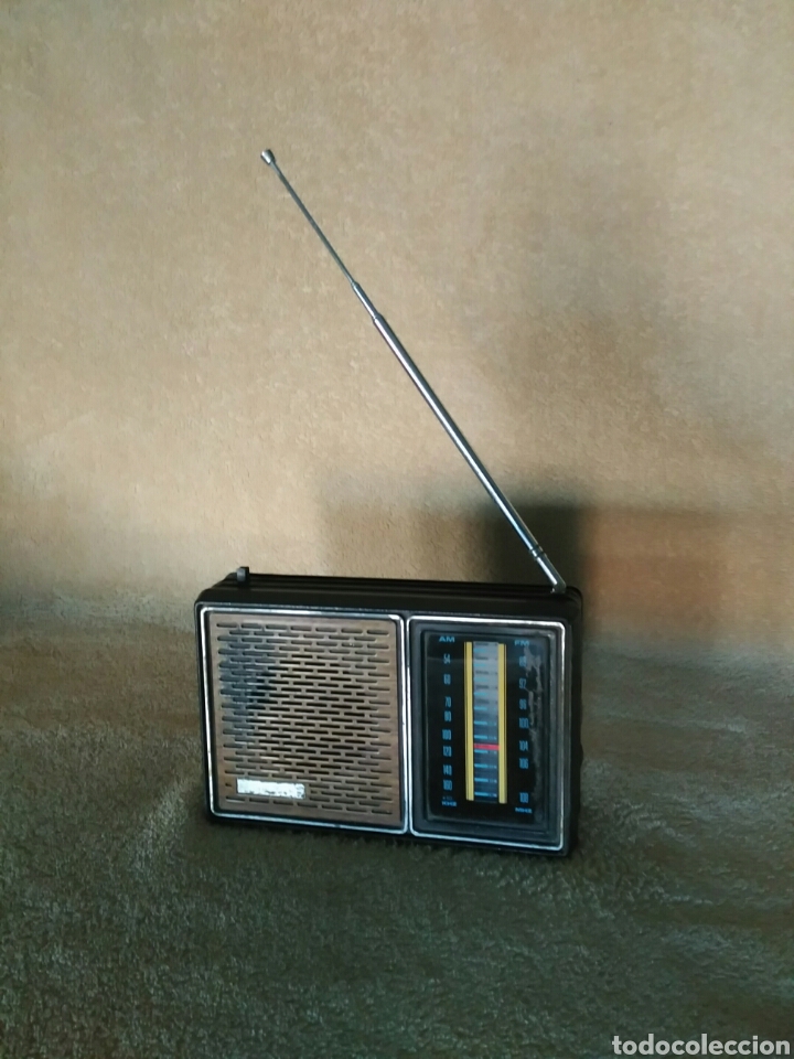 Radios antiguas: TRANSISTOR FUNCIONANDO - Foto 2