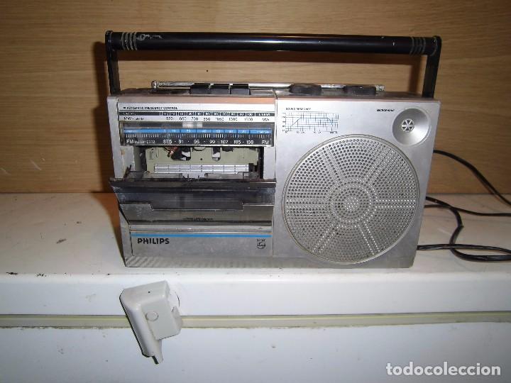 Philips D 7100 Radio Cassette FM/AM – Vintage Argenté, Piles/Secteur, Bon État (-15%)