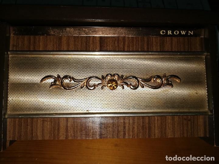 Radios antiguas: CROWN Radio Transistor-HUCHA de la d&eacute;cada de 1960 - Foto 1
