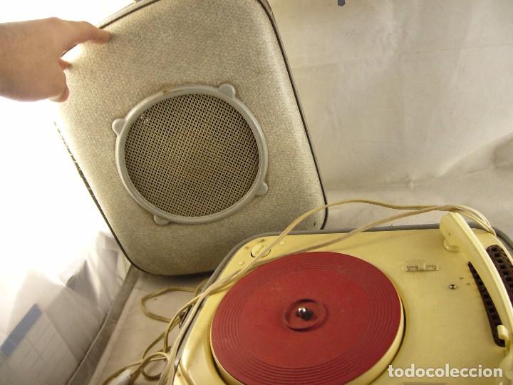 Radios antiguas: Tocadiscos teppaz lyon oscar La funda es el altavoz, Sin Probar - Foto 7