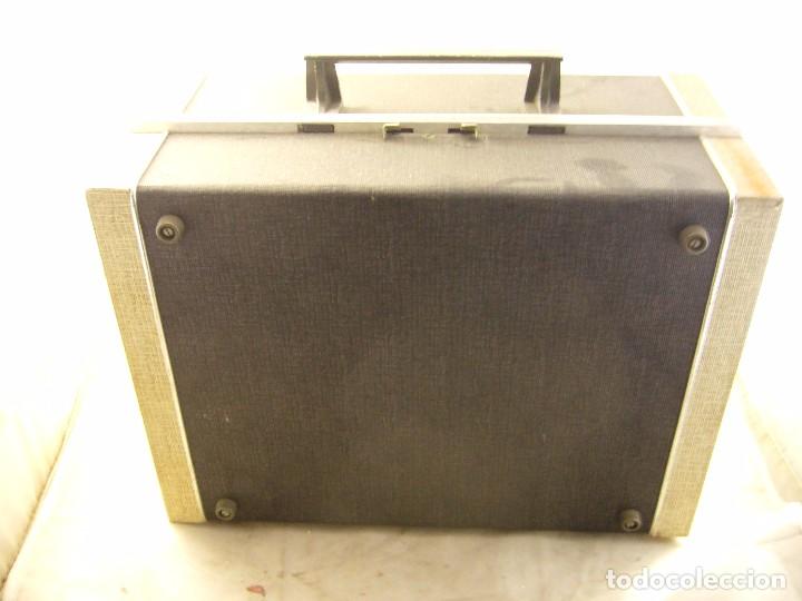 Radios antiguas: Magnetofono Marca PE modelo musical 251 Sin Probar - Foto 5