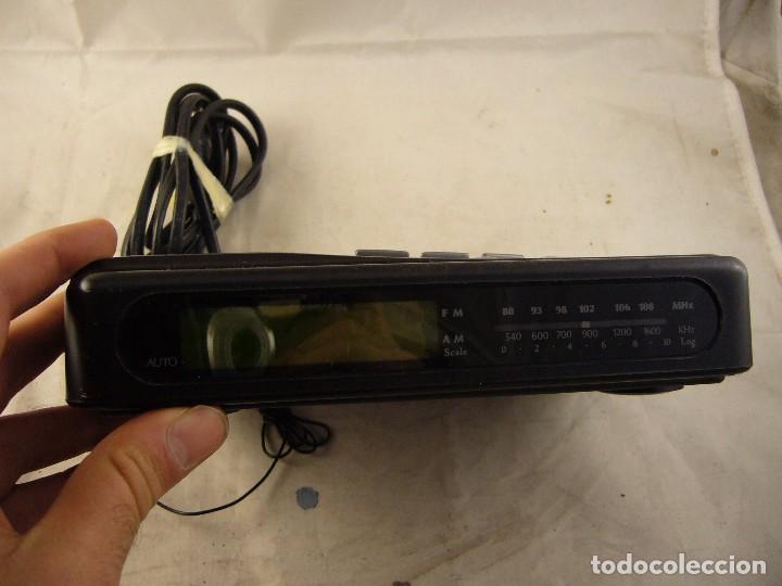Radios antiguas: Radio RoadStar  Digital Clock time Display - Foto 2