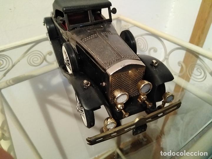 Radios antiguas: Radio transistor en forma de coche Rolls Royce - Foto 4