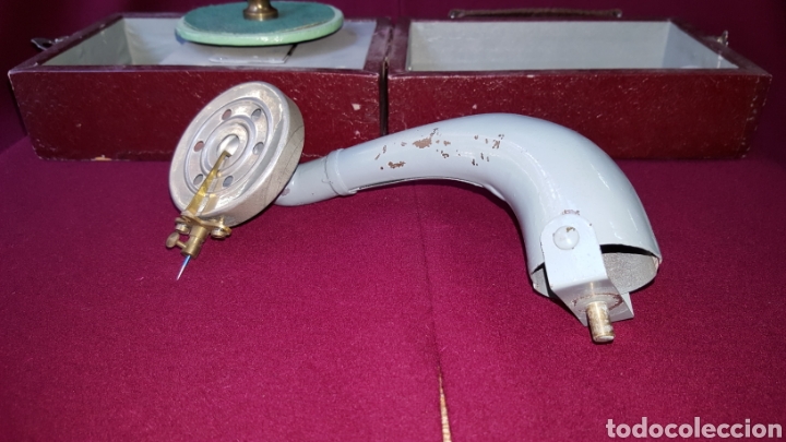 Radios antiguas: TOCADISCOS FUNCIONAMIENTO A MANO - Foto 8