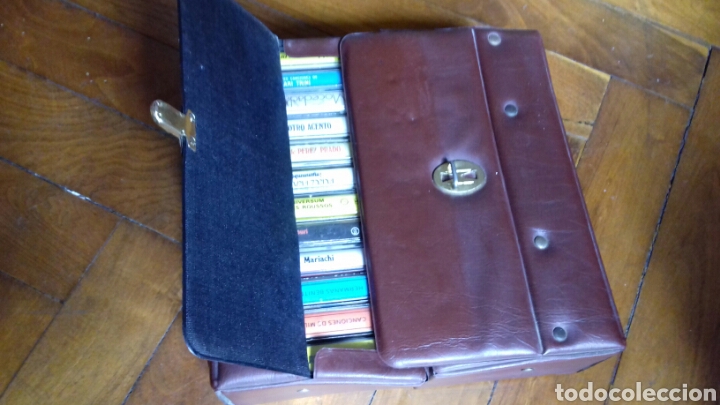 Radios antiguas: Malet&iacute;n Vintage para Casettes - Foto 1