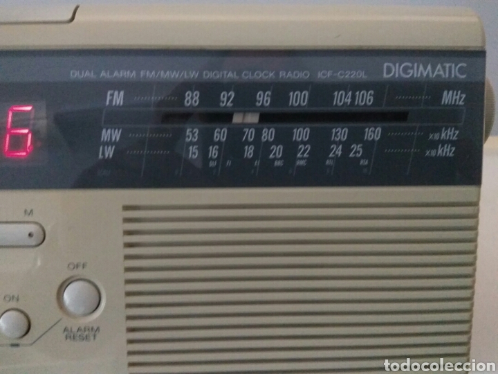 Radios antiguas: RADIO TRANSISTOR SONY DIGIMATIC - Foto 3