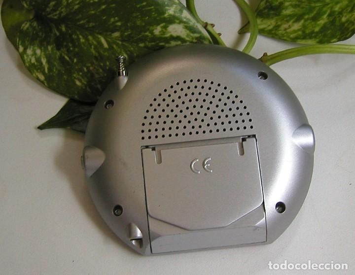 Radios antiguas: RADIO O TRANSISTOR DE SOBREMESA D&Eacute;CADA DE LOS 90 FUNCIONANDO PERFECTAMENTE - Foto 2