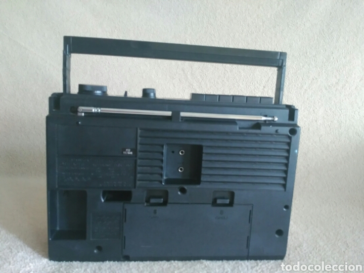 Radios antiguas: RADIO CASSETTE HITACHI TRK-510E - Foto 2