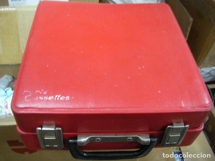 Radios antiguas: ANTIGUO MALETIN PARA CASSETTES - Foto 1
